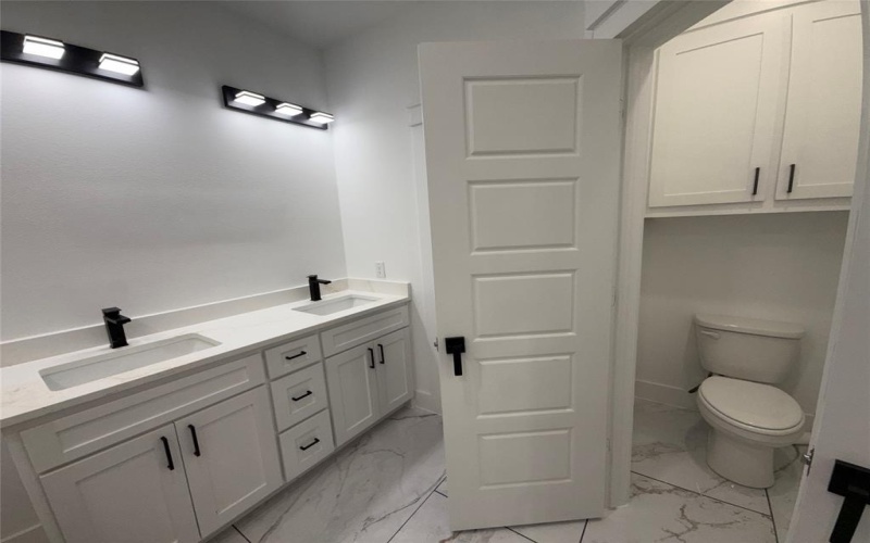 4809 Pickett Street, Greenville, TX 75401, 4 Habitaciones Habitaciones , ,3 BañosBaños,Residential,En Venta,4809 Pickett Street,20904573