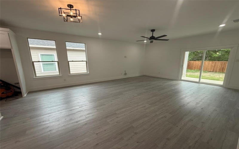 4809 Pickett Street, Greenville, TX 75401, 4 Habitaciones Habitaciones , ,3 BañosBaños,Residential,En Venta,4809 Pickett Street,20904573