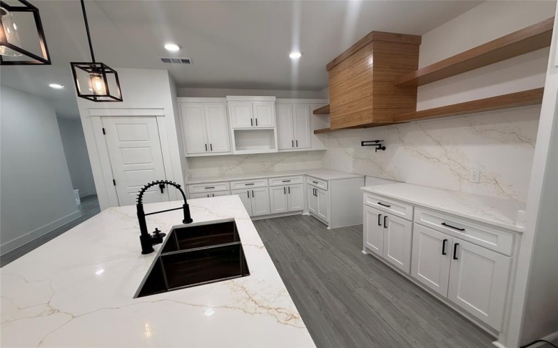 4809 Pickett Street, Greenville, TX 75401, 4 Habitaciones Habitaciones , ,3 BañosBaños,Residential,En Venta,4809 Pickett Street,20904573