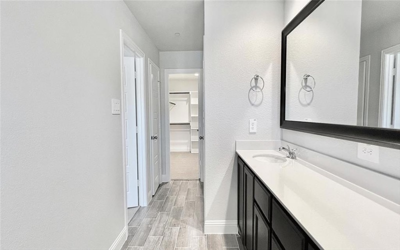 643 Sandiford, Mansfield, TX 76063, 3 Habitaciones Habitaciones , ,2 BañosBaños,Residential,En Venta,643 Sandiford,20904689