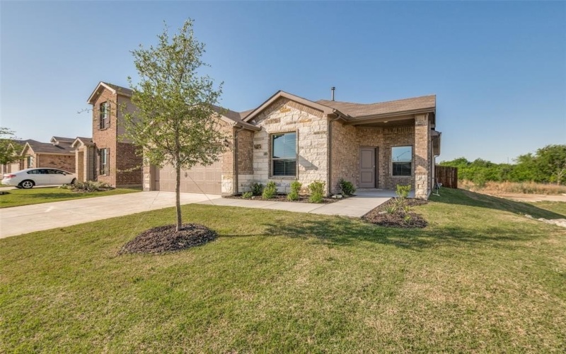 8601 Centerboard Lane, Fort Worth, TX 76179, 4 Bedrooms Bedrooms, ,2 BathroomsBathrooms,Residential Lease,For Rent,8601 Centerboard Lane,20906544