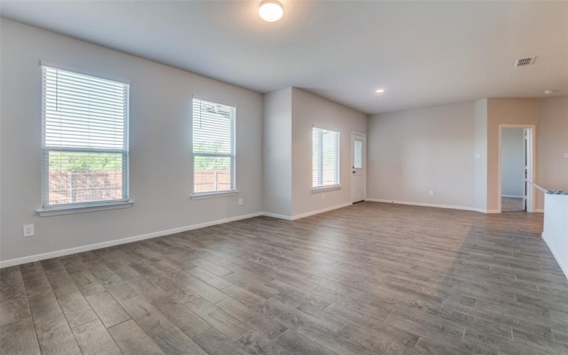 8601 Centerboard Lane, Fort Worth, TX 76179, 4 Bedrooms Bedrooms, ,2 BathroomsBathrooms,Residential Lease,For Rent,8601 Centerboard Lane,20906544