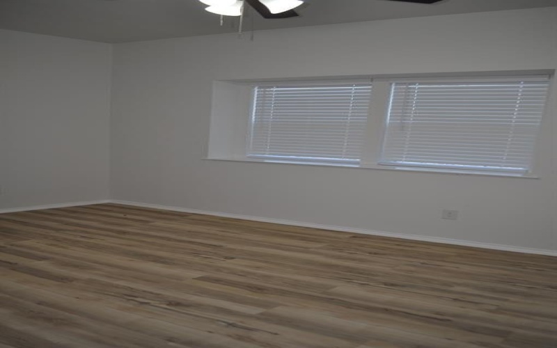 2321 Murphy Court, Red Oak, TX 75154, 3 Bedrooms Bedrooms, ,2 BathroomsBathrooms,Residential Lease,For Rent,2321 Murphy Court,20904782
