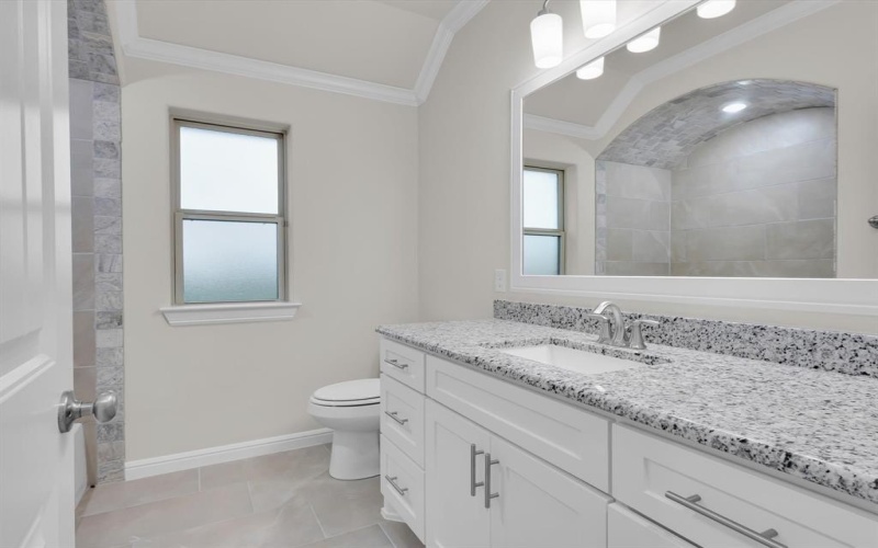 1036 Uplift Drive, Weatherford, TX 76087, 4 Bedrooms Bedrooms, ,3 BathroomsBathrooms,Residential,For Sale,1036 Uplift Drive,20904783