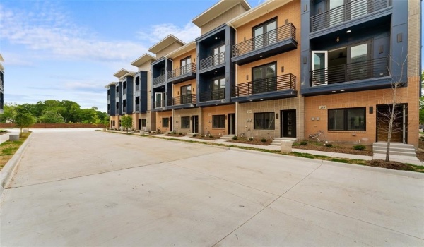 123 Merritt Street #1-4, Fort Worth, TX 76114, 23 Bedrooms Bedrooms, ,14 BathroomsBathrooms,Residential Multi Family,For Sale,123 Merritt Street,20906751