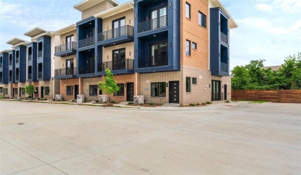 123 Merritt Street #1-4, Fort Worth, TX 76114, 23 Bedrooms Bedrooms, ,14 BathroomsBathrooms,Residential Multi Family,For Sale,123 Merritt Street,20906751