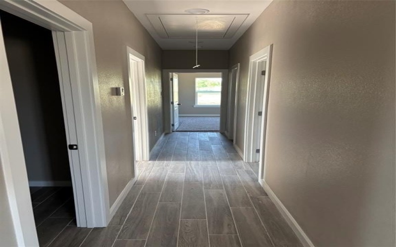395 Brazos West Drive, Mineral Wells, TX 76067, 3 Habitaciones Habitaciones , ,2 BañosBaños,Residential,En Venta,395 Brazos West Drive,20906778