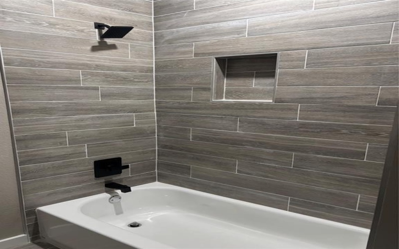 395 Brazos West Drive, Mineral Wells, TX 76067, 3 Habitaciones Habitaciones , ,2 BañosBaños,Residential,En Venta,395 Brazos West Drive,20906778