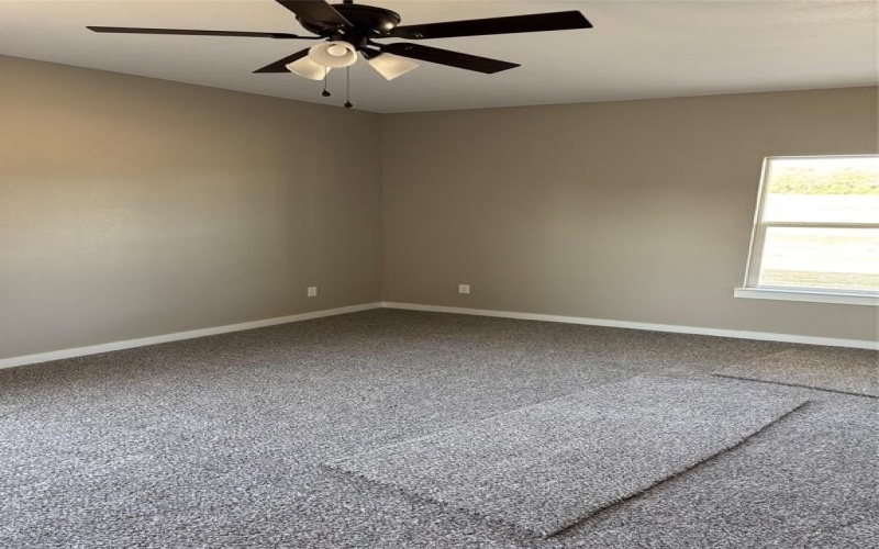 395 Brazos West Drive, Mineral Wells, TX 76067, 3 Habitaciones Habitaciones , ,2 BañosBaños,Residential,En Venta,395 Brazos West Drive,20906778