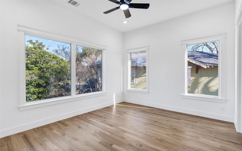 5940 Bryan Parkway, Dallas, TX 75206, 4 Bedrooms Bedrooms, ,5 BathroomsBathrooms,Residential,For Sale,5940 Bryan Parkway,20906828