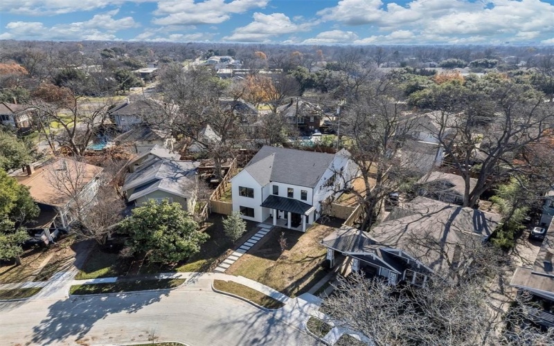 5940 Bryan Parkway, Dallas, TX 75206, 4 Bedrooms Bedrooms, ,5 BathroomsBathrooms,Residential,For Sale,5940 Bryan Parkway,20906828