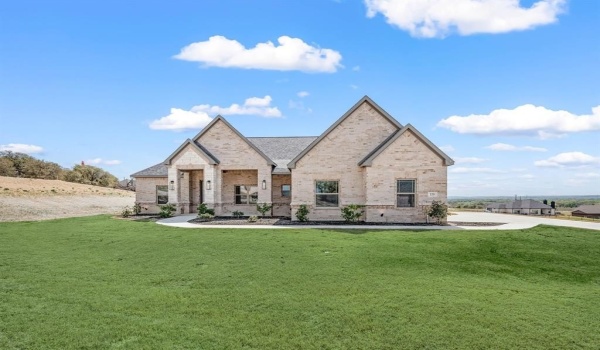 225 Oak Meadow Lane, Weatherford, TX 76085, 3 Bedrooms Bedrooms, ,2 BathroomsBathrooms,Residential Lease,For Rent,225 Oak Meadow Lane,20906870