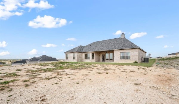 225 Oak Meadow Lane, Weatherford, TX 76085, 3 Bedrooms Bedrooms, ,2 BathroomsBathrooms,Residential Lease,For Rent,225 Oak Meadow Lane,20906870
