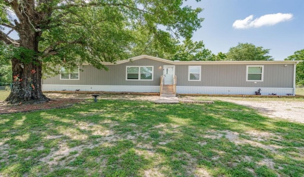 111 Butte Drive, Gun Barrel City, TX 75156, 5 Bedrooms Bedrooms, ,3 BathroomsBathrooms,Residential,For Sale,111 Butte Drive,20906928