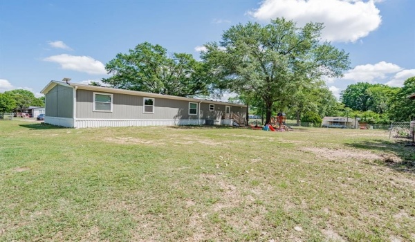 111 Butte Drive, Gun Barrel City, TX 75156, 5 Bedrooms Bedrooms, ,3 BathroomsBathrooms,Residential,For Sale,111 Butte Drive,20906928