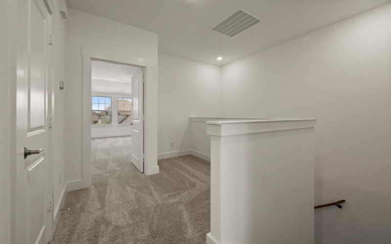 1105 Carnation Drive, Crowley, TX 76036, 2 Habitaciones Habitaciones , ,2 BañosBaños,Residential,En Venta,1105 Carnation Drive,20904939