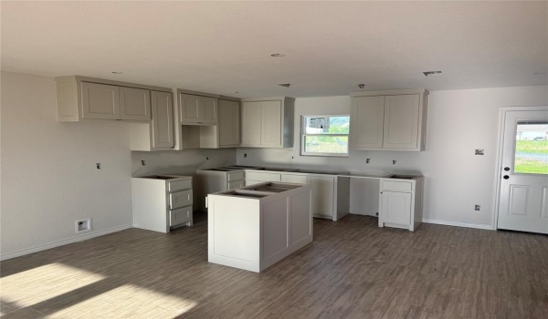 6055 Piper Anne Street, Azle, TX 76020, 3 Bedrooms Bedrooms, ,2 BathroomsBathrooms,Residential,For Sale,6055 Piper Anne Street,20907041