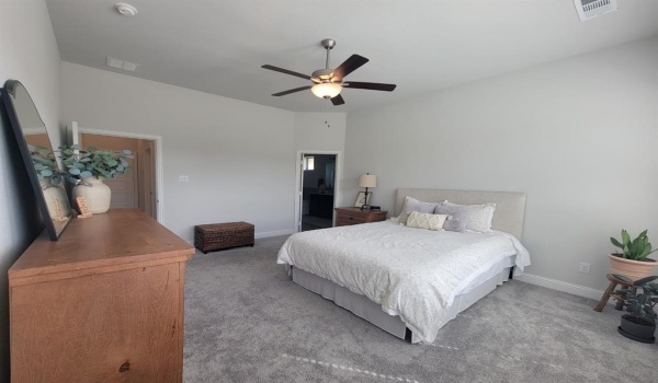 509 Pebble Circle, Azle, TX 76020, 4 Bedrooms Bedrooms, ,2 BathroomsBathrooms,Residential,For Sale,509 Pebble Circle,20907092