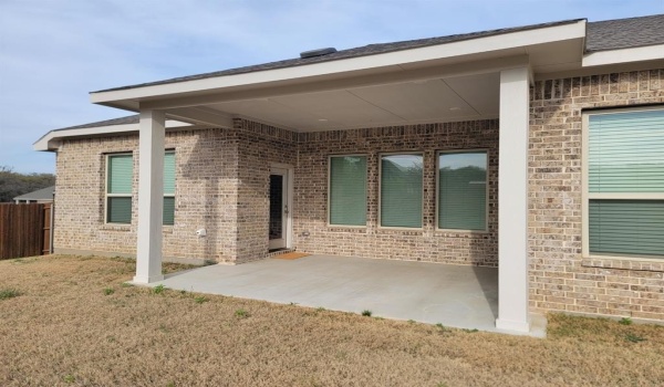 509 Pebble Circle, Azle, TX 76020, 4 Bedrooms Bedrooms, ,2 BathroomsBathrooms,Residential,For Sale,509 Pebble Circle,20907092