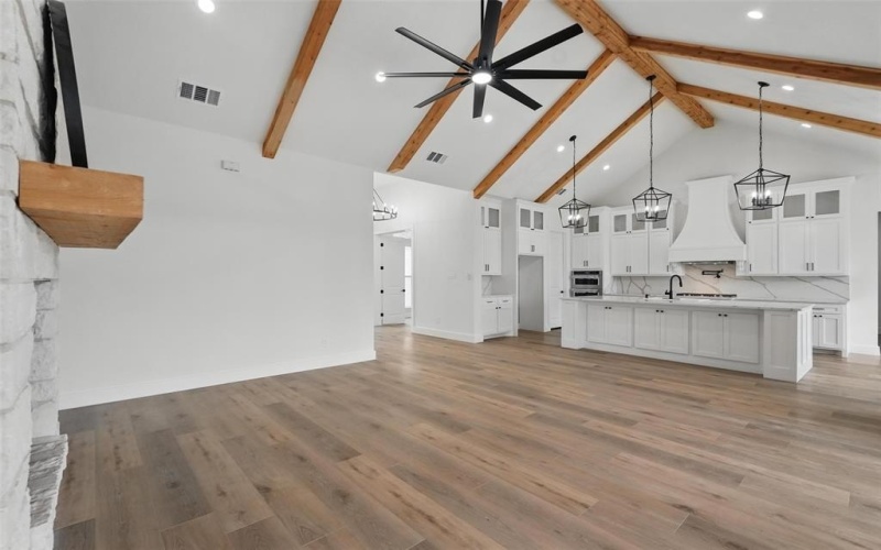 106 Turnberry Lane, Corsicana, TX 75110, 5 Habitaciones Habitaciones , ,3 BañosBaños,Residential,En Venta,106 Turnberry Lane,20907130