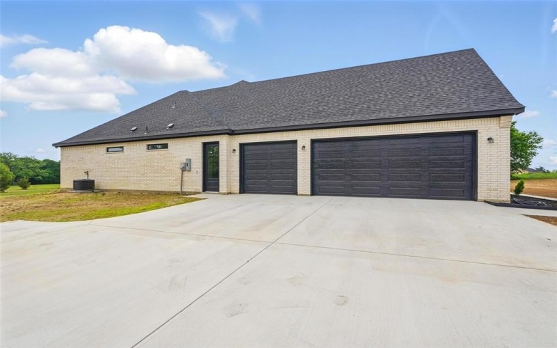106 Turnberry Lane, Corsicana, TX 75110, 5 Habitaciones Habitaciones , ,3 BañosBaños,Residential,En Venta,106 Turnberry Lane,20907130