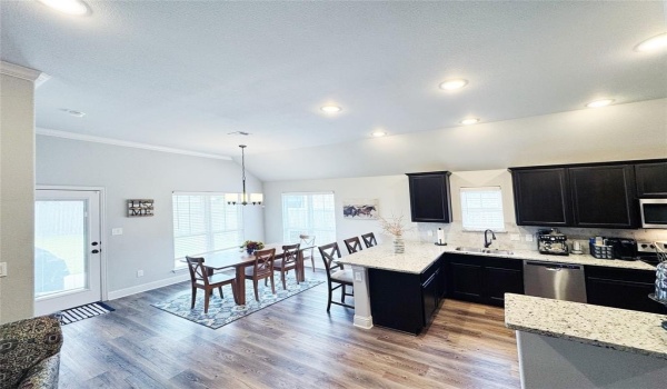 618 Pikes Place, Sherman, TX 75092, 4 Bedrooms Bedrooms, ,2 BathroomsBathrooms,Residential,For Sale,618 Pikes Place,20907200