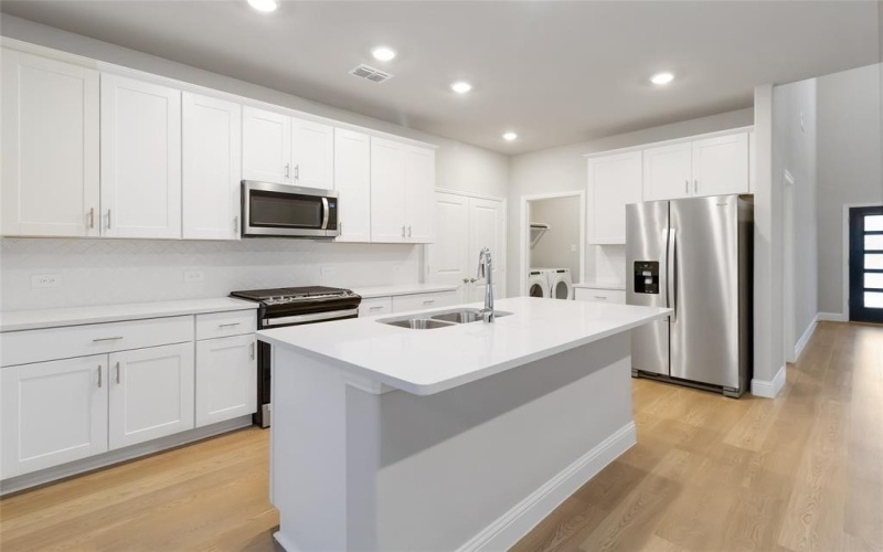 616 McKenna Drive, Lowry Crossing, TX 75069, 4 Bedrooms Bedrooms, ,2 BathroomsBathrooms,Residential,For Sale,616 McKenna Drive,20905100