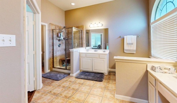 2416 Yuma Drive, Little Elm, TX 75068, 4 Bedrooms Bedrooms, ,3 BathroomsBathrooms,Residential Lease,For Rent,2416 Yuma Drive,20905278