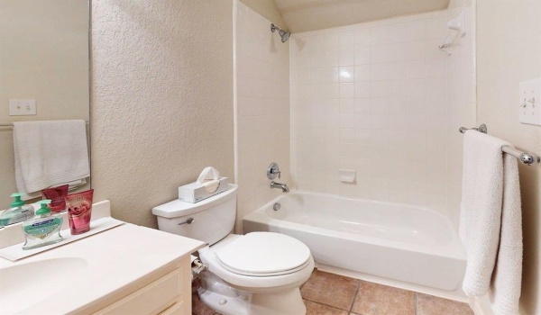 2416 Yuma Drive, Little Elm, TX 75068, 4 Bedrooms Bedrooms, ,3 BathroomsBathrooms,Residential Lease,For Rent,2416 Yuma Drive,20905278