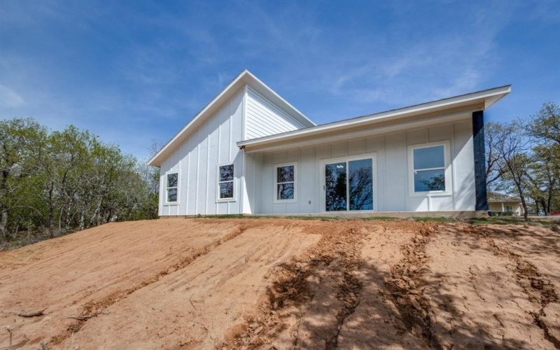 267 Jim Walter Drive, Runaway Bay, TX 76426, 3 Bedrooms Bedrooms, ,2 BathroomsBathrooms,Residential Lease,For Rent,267 Jim Walter Drive,20907433
