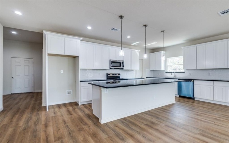267 Jim Walter Drive, Runaway Bay, TX 76426, 3 Bedrooms Bedrooms, ,2 BathroomsBathrooms,Residential Lease,For Rent,267 Jim Walter Drive,20907433