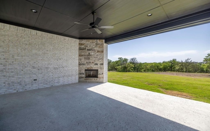737 Burr Oak Lane, Weatherford, TX 76085, 4 Bedrooms Bedrooms, ,2 BathroomsBathrooms,Residential,For Sale,737 Burr Oak Lane,20907443