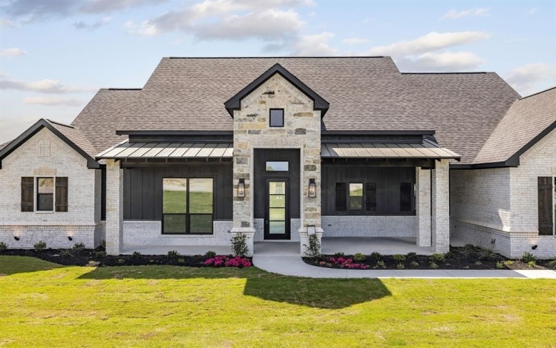 737 Burr Oak Lane, Weatherford, TX 76085, 4 Bedrooms Bedrooms, ,2 BathroomsBathrooms,Residential,For Sale,737 Burr Oak Lane,20907443