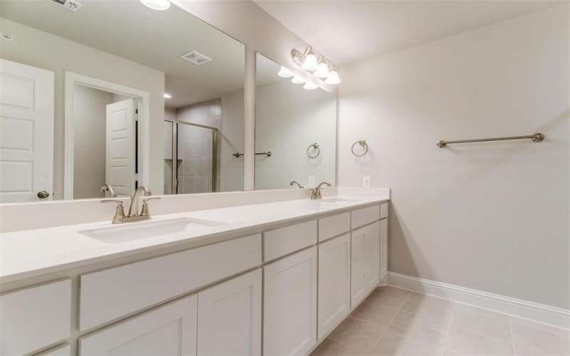 807 Homeplace Circle, Mansfield, TX 76063, 3 Habitaciones Habitaciones , ,2 BañosBaños,Residential Lease,En Alquiler,807 Homeplace Circle,20907459