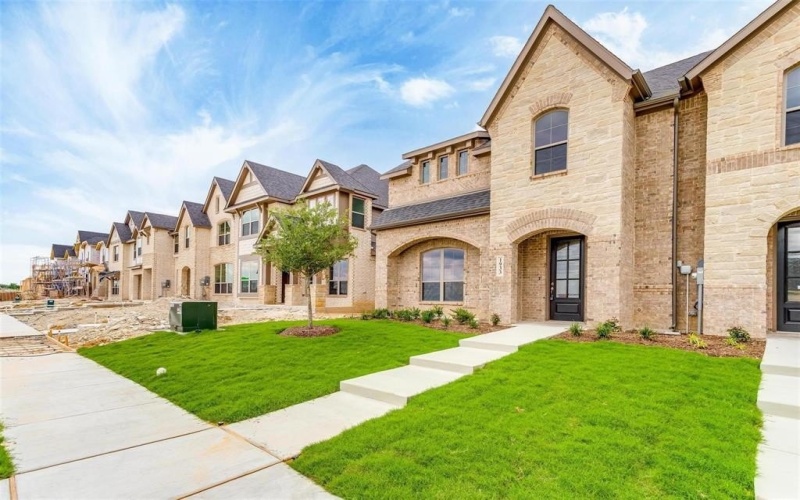 807 Homeplace Circle, Mansfield, TX 76063, 3 Habitaciones Habitaciones , ,2 BañosBaños,Residential Lease,En Alquiler,807 Homeplace Circle,20907459