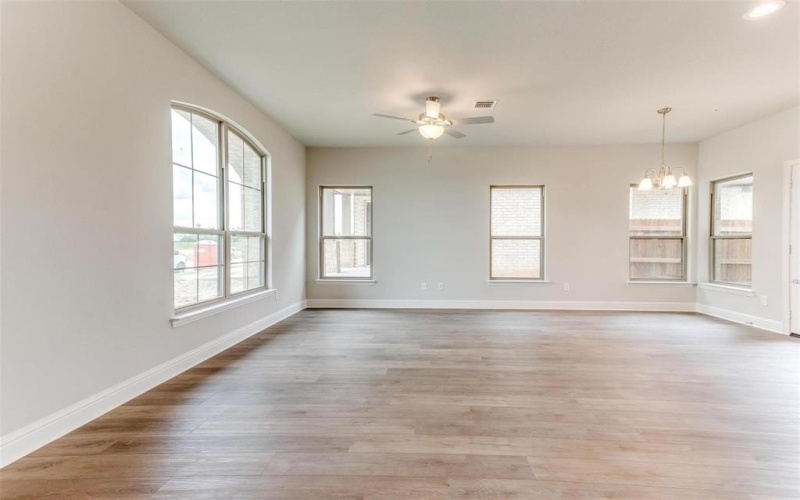 807 Homeplace Circle, Mansfield, TX 76063, 3 Habitaciones Habitaciones , ,2 BañosBaños,Residential Lease,En Alquiler,807 Homeplace Circle,20907459