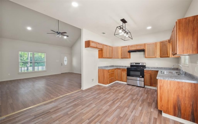 815 E Collin Street, Corsicana, TX 75110, 3 Bedrooms Bedrooms, ,2 BathroomsBathrooms,Residential,For Sale,815 E Collin Street,20905476