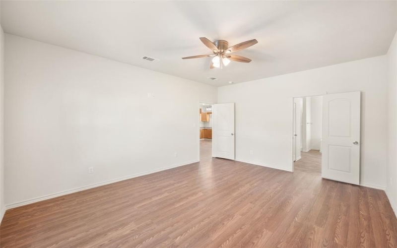 815 E Collin Street, Corsicana, TX 75110, 3 Bedrooms Bedrooms, ,2 BathroomsBathrooms,Residential,For Sale,815 E Collin Street,20905476