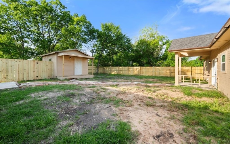 815 E Collin Street, Corsicana, TX 75110, 3 Bedrooms Bedrooms, ,2 BathroomsBathrooms,Residential,For Sale,815 E Collin Street,20905476