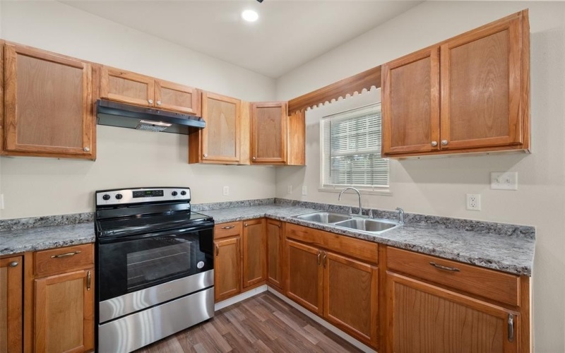 815 E Collin Street, Corsicana, TX 75110, 3 Bedrooms Bedrooms, ,2 BathroomsBathrooms,Residential,For Sale,815 E Collin Street,20905476