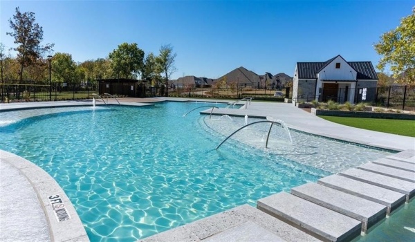1904 Lakemont Drive, Van Alstyne, TX 75495, 4 Bedrooms Bedrooms, ,3 BathroomsBathrooms,Residential,For Sale,1904 Lakemont Drive,20907543