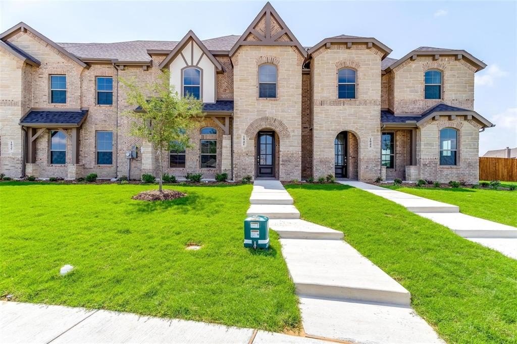 811 Homeplace Circle, Mansfield, TX 76063, 3 Bedrooms Bedrooms, ,2 BathroomsBathrooms,Residential Lease,For Rent,811 Homeplace Circle,20907544