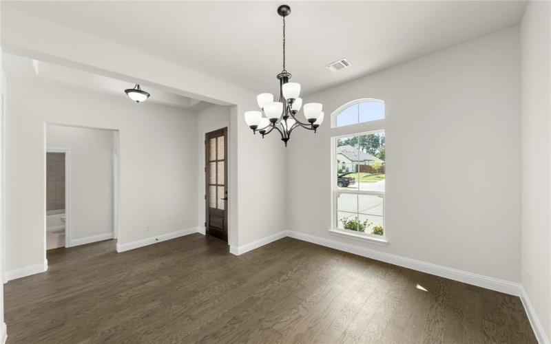 710 Winecup, Midlothian, TX 76065, 3 Bedrooms Bedrooms, ,2 BathroomsBathrooms,Residential,For Sale,710 Winecup,20905594