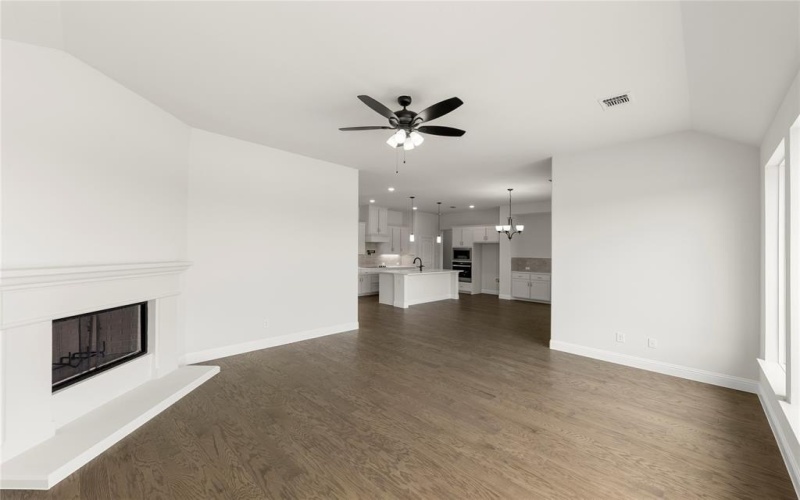 710 Winecup, Midlothian, TX 76065, 3 Bedrooms Bedrooms, ,2 BathroomsBathrooms,Residential,For Sale,710 Winecup,20905594