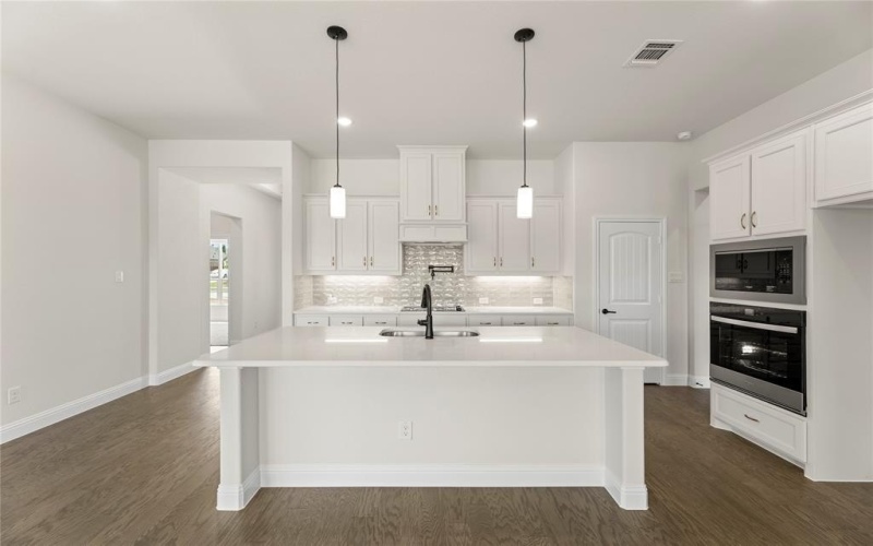 710 Winecup, Midlothian, TX 76065, 3 Bedrooms Bedrooms, ,2 BathroomsBathrooms,Residential,For Sale,710 Winecup,20905594