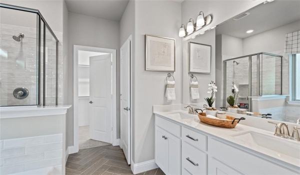 2233 Valencia Drive, Little Elm, TX 75068, 4 Bedrooms Bedrooms, ,3 BathroomsBathrooms,Residential,For Sale,2233 Valencia Drive,20905598