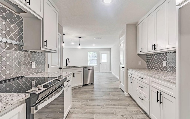 2707 Terrace Court, Granbury, TX 76048, 3 Bedrooms Bedrooms, ,2 BathroomsBathrooms,Residential,For Sale,2707 Terrace Court,20907661