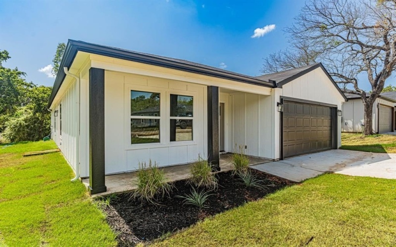 2707 Terrace Court, Granbury, TX 76048, 3 Bedrooms Bedrooms, ,2 BathroomsBathrooms,Residential,For Sale,2707 Terrace Court,20907661
