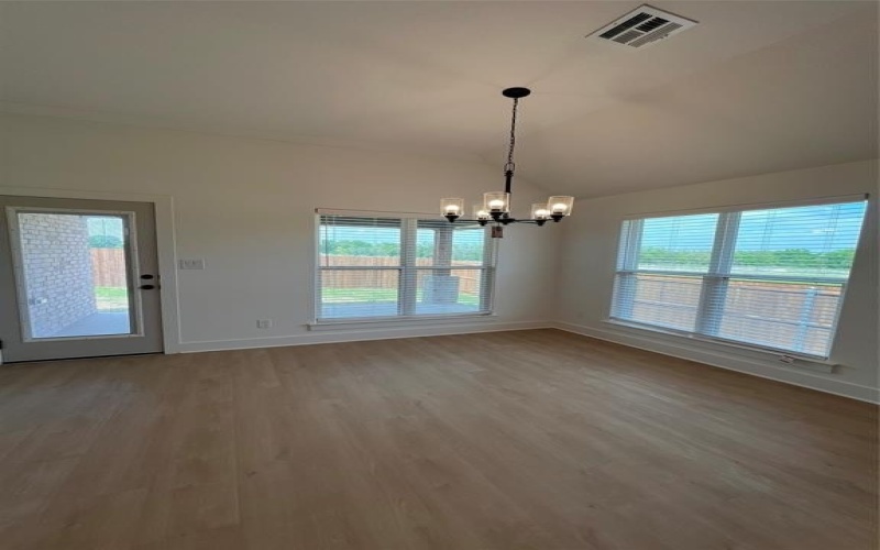 4109 Hummingbird Drive, Sherman, TX 75092, 4 Bedrooms Bedrooms, ,2 BathroomsBathrooms,Residential,For Sale,4109 Hummingbird Drive,20907733