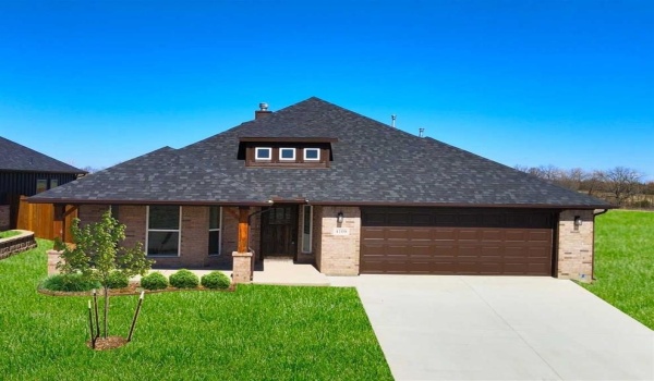 4109 Hummingbird Drive, Sherman, TX 75092, 4 Bedrooms Bedrooms, ,2 BathroomsBathrooms,Residential,For Sale,4109 Hummingbird Drive,20907733